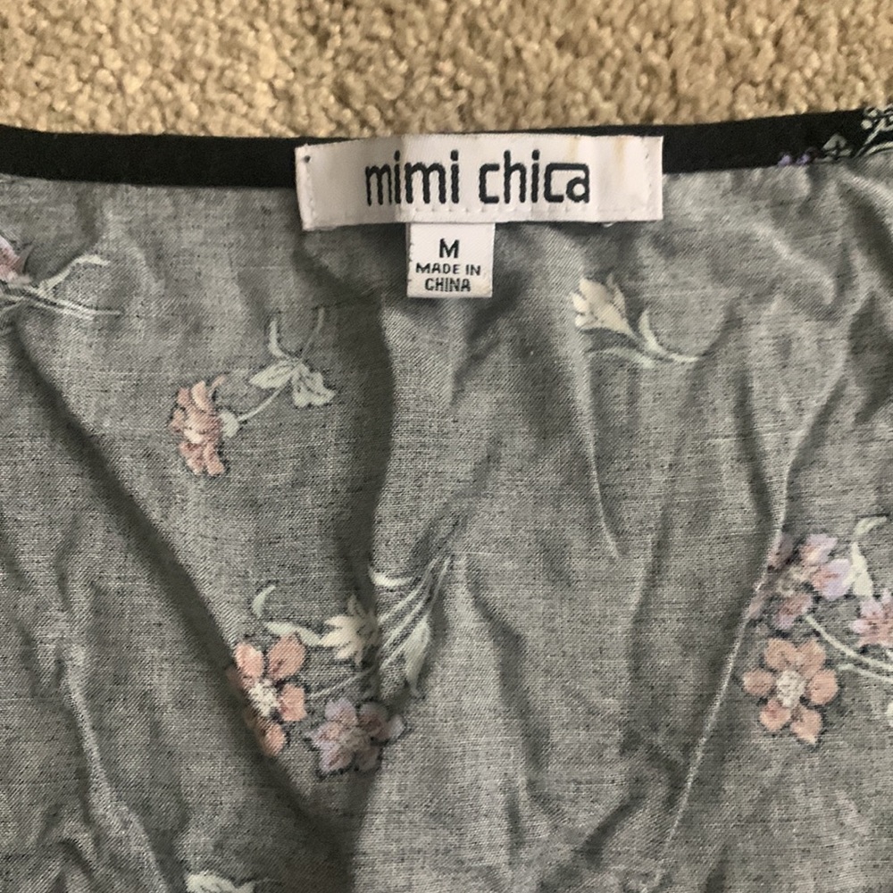 Mimi Chica Blouse, Size M *4 for $20* - Picture 2 of 4